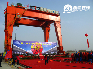 钱江隧道开挖，使用世界最大直径盾构机